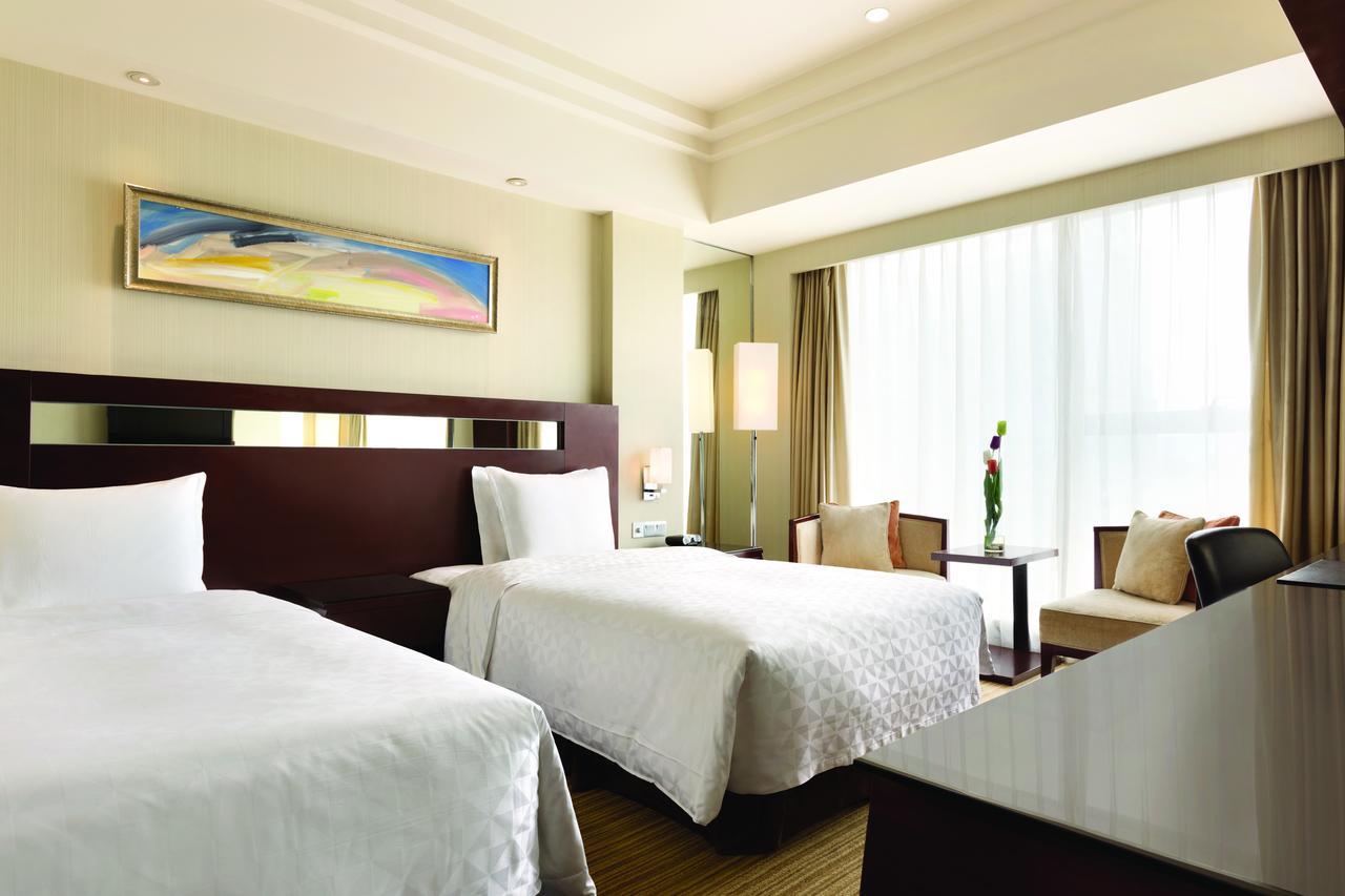 Ramada Plaza Lianyungang Ξενοδοχείο Εξωτερικό φωτογραφία